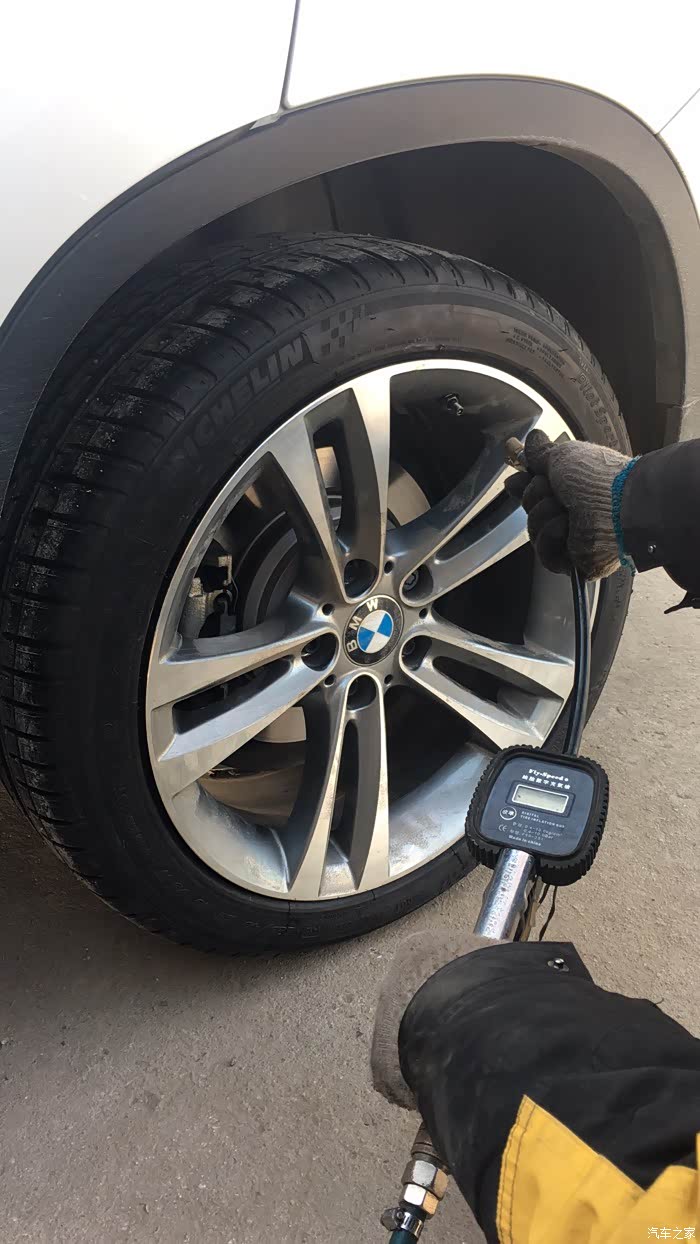 【图】普通胎与"防爆胎"的实际对比_宝马3系论坛_汽车之家论坛