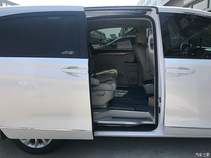 【图】gl8 电动中门_别克gl8论坛_汽车之家论坛