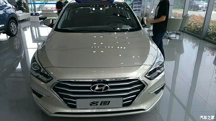 求17款名图除了白色外的颜色实车图片