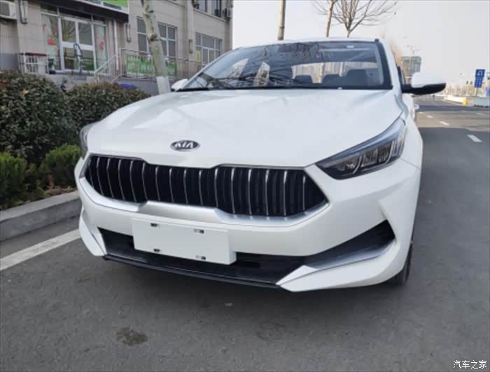 【图】陪朋友提21款k3,顺带晒下我的爱车_起亚k3/k3s论坛_汽车之家