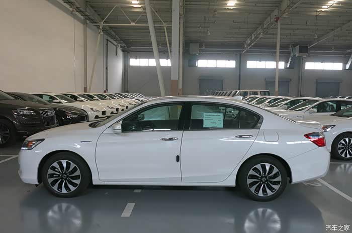 14年入库的美规电混雅阁拖到现在才发帖