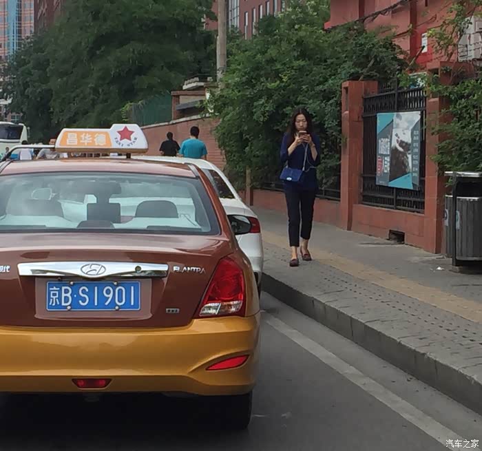 为京bs1901出租车师傅点赞