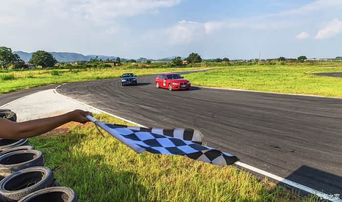 车达人bimmre专场够胆你就黎惠州福冈赛车场更新第一视角
