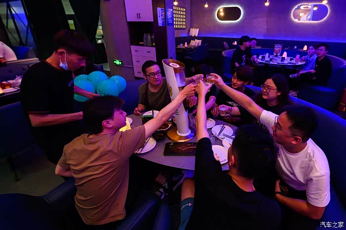 欧洲杯1/4,一起嗨皮!