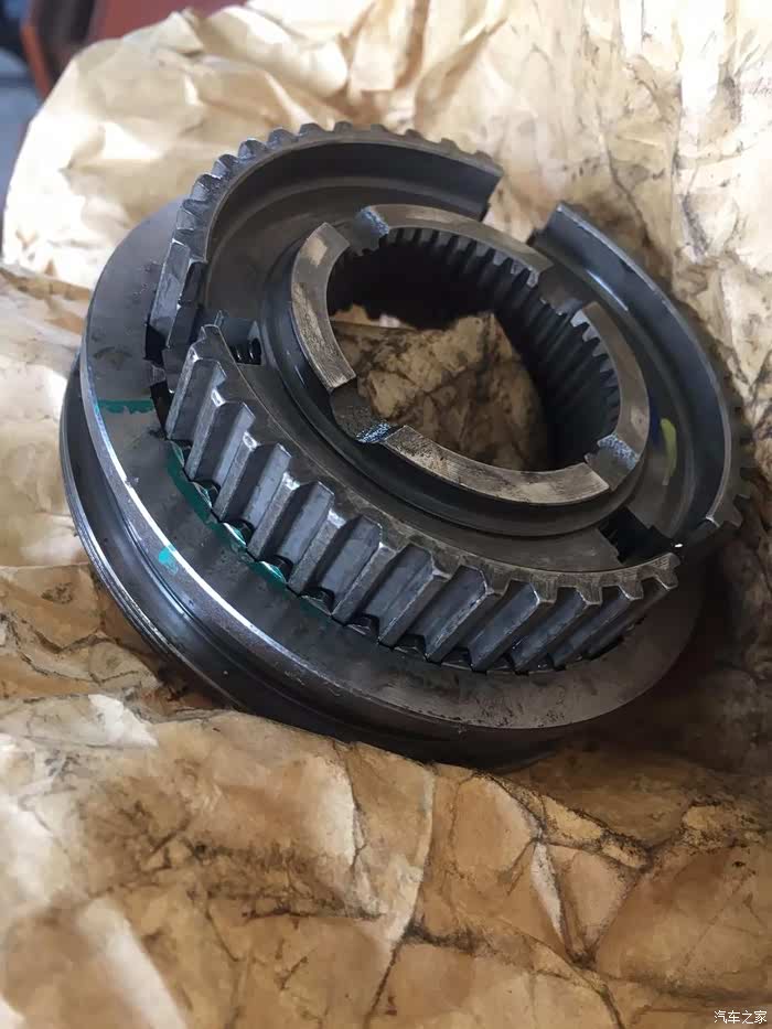 拆哎5手动变速箱维修1/2档34档同步器同步环!