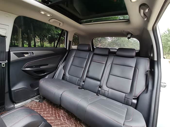 【图】炎炎夏日,车主体验cs75的超大空间!_长安cs75论坛_汽车之家论坛