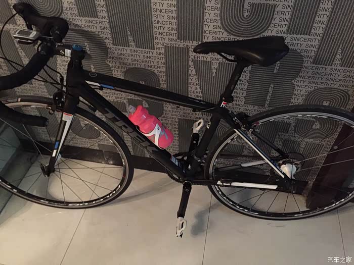 一个月的等待,终入新配色美利达r93