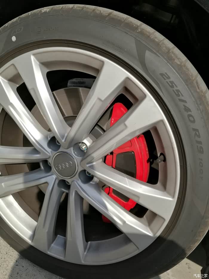 提黑色18款 45运动 sline红色卡钳