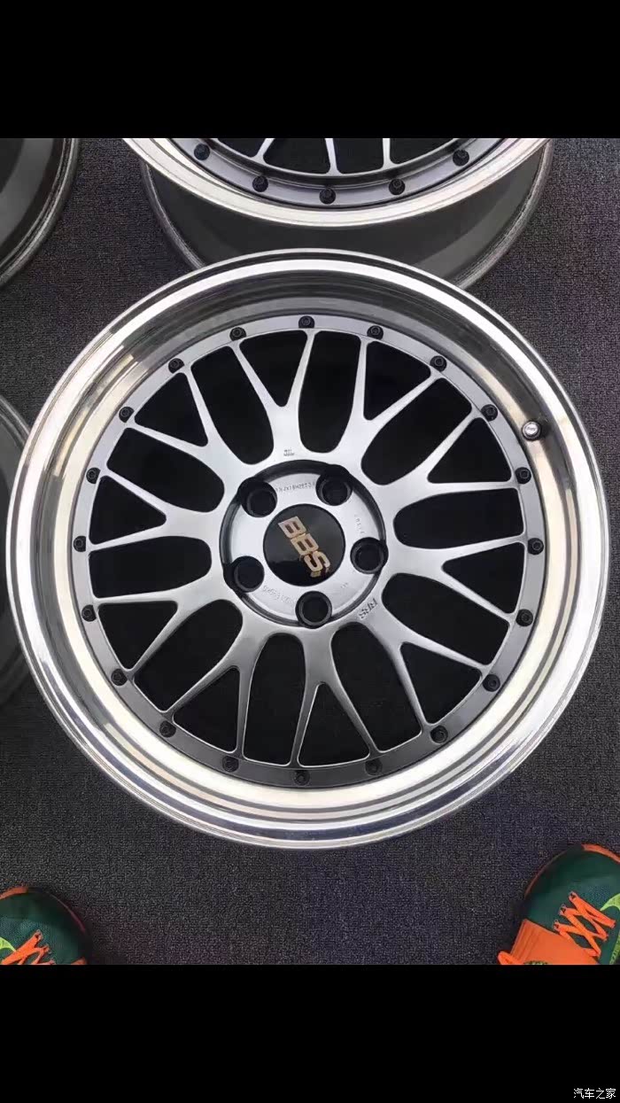 出一套日本2片锻造bbslm轮毂