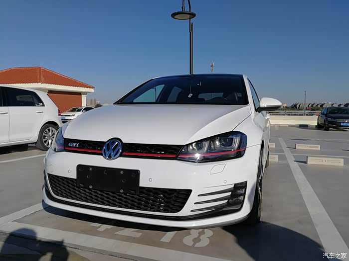 高尔夫7gti黑白双煞