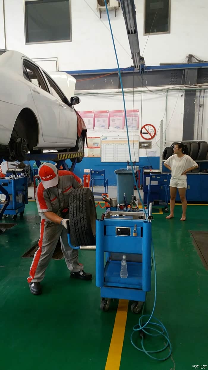 东营庞大丰田4s店爱车课堂之保养体验