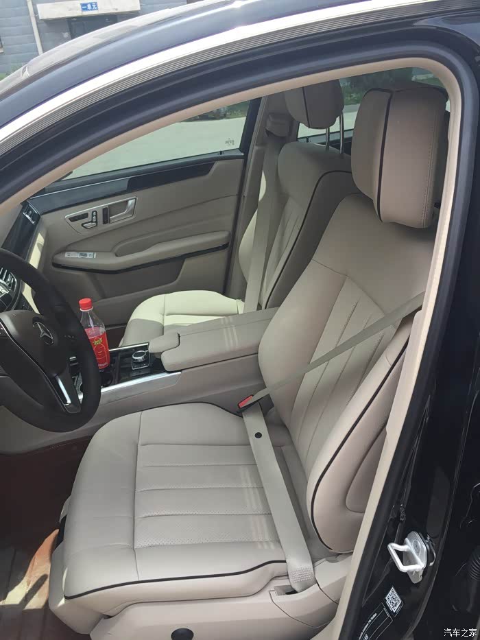 【图】求助~~~~跪求e260米色内饰的照片_奔驰e级论坛_汽车之家论坛