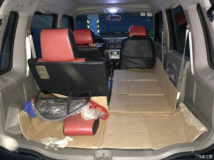 没钱也要过过房车瘾,北斗星一厅一房一厨.