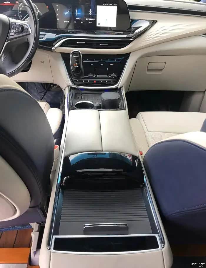 别克商务车低配gl8建议改装的6个项目,劝你别当冤大头