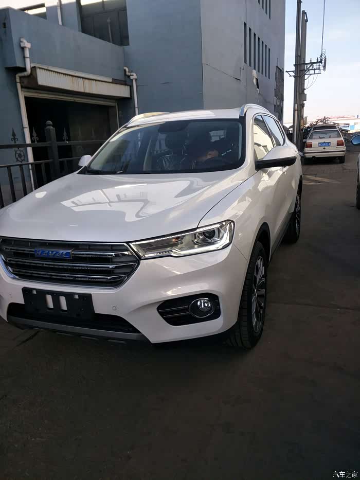 老哈弗h6车主提全新h6蓝标中配,简单介绍下大家关心的问题