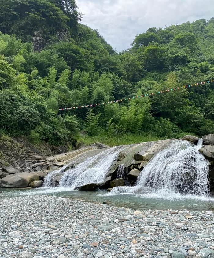 自驾爱车,去杨柳坪玩儿水避暑