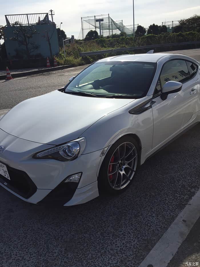 【图】在日本看到86一起分享_丰田86论坛_汽车之家论坛