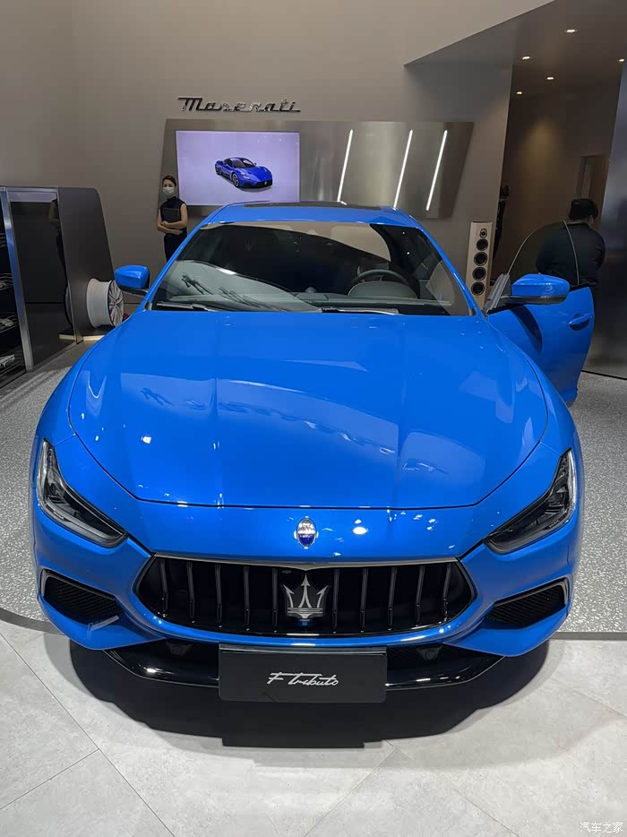 玛莎拉蒂ghiblitributo致敬特别版首发蓝色妖姬