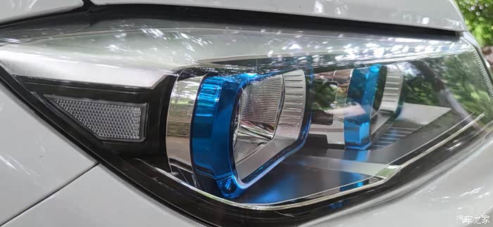 宁静乡村小路,长安cs75展现不一样的美