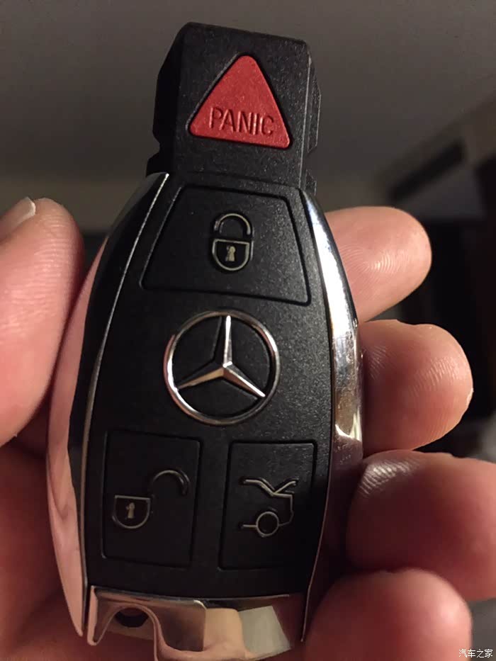 【图】请问钥匙上的红色按钮什么意思?gls_奔驰gls论坛_汽车之家论坛