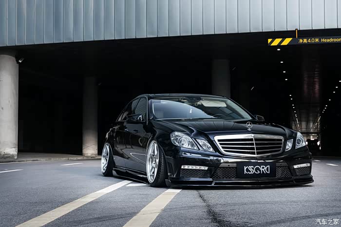 【图】羡慕大家都在提新车(213),我还是发下我的老款照哈~_奔驰e级