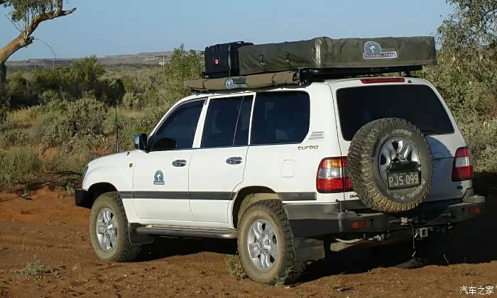 天寒地冻,提醒豹友稳驾慢行!