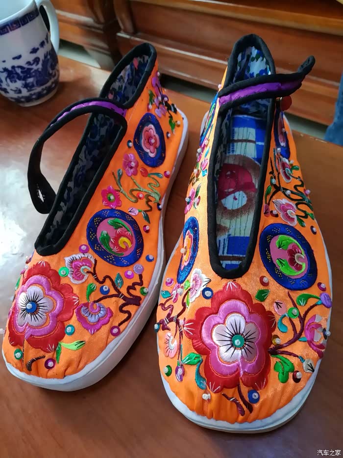 广西融水大年三江侗族自治县桂林六日行美丽的侗族阿妹