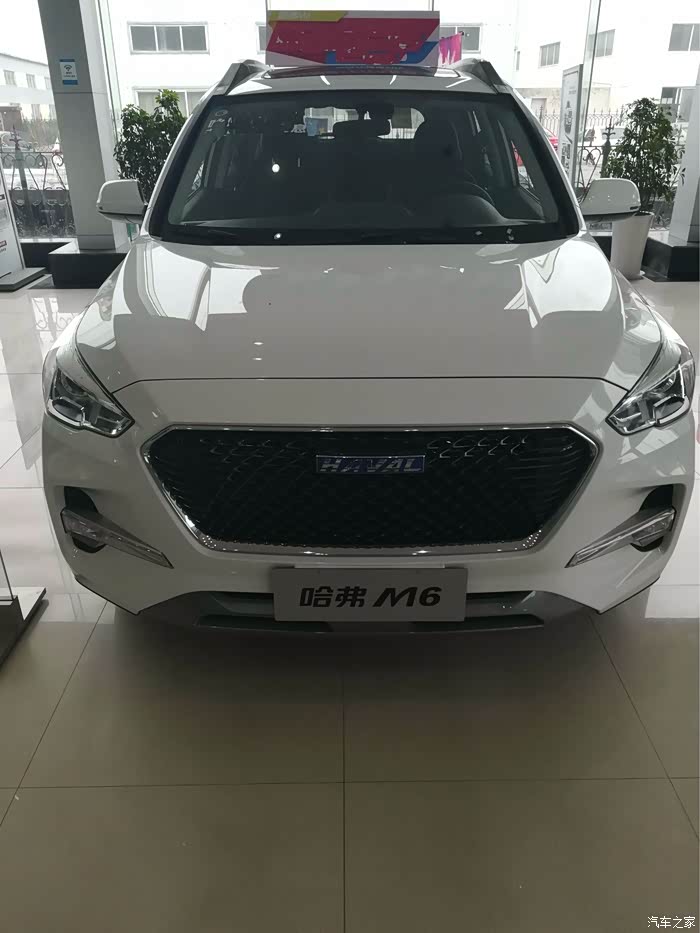 大白m哈弗手动精英白色m6