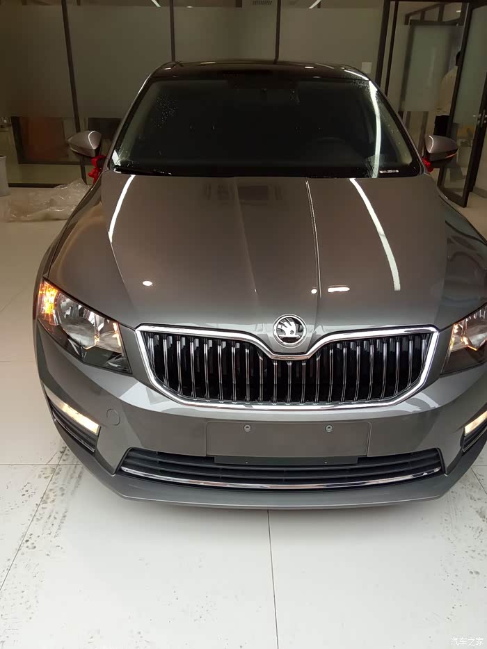 应该是最后一批17款明锐吧陕西汉中16智行潮流灰提车