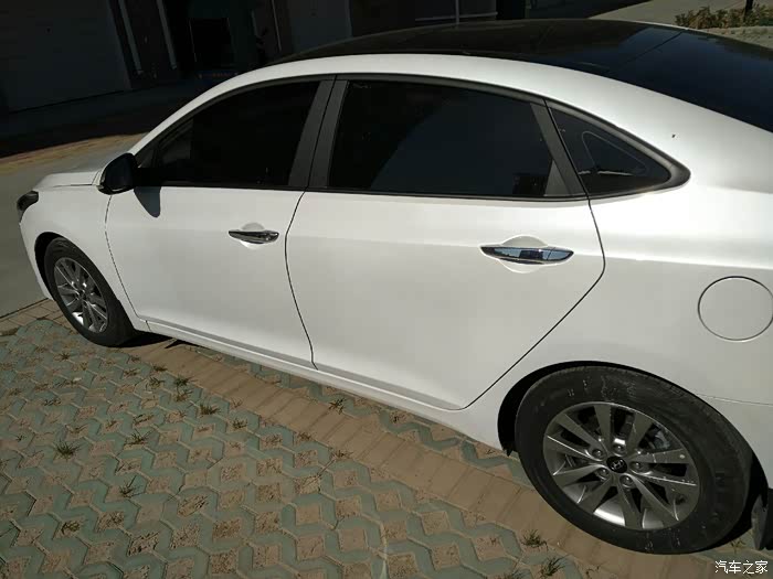 珍珠白4s店喷漆叶子板一块前后门各一块600合适吗_名图论坛_汽车之家