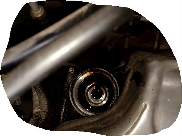 机油滤芯带的那个橡胶垫圈放哪里?