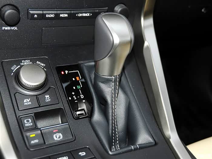 【图】自动驻车和电子手刹_雷克萨斯nx论坛_汽车之家论坛