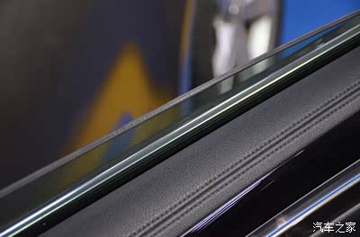 双层玻璃据说汽搞啥首台声学玻璃声音隔音明显