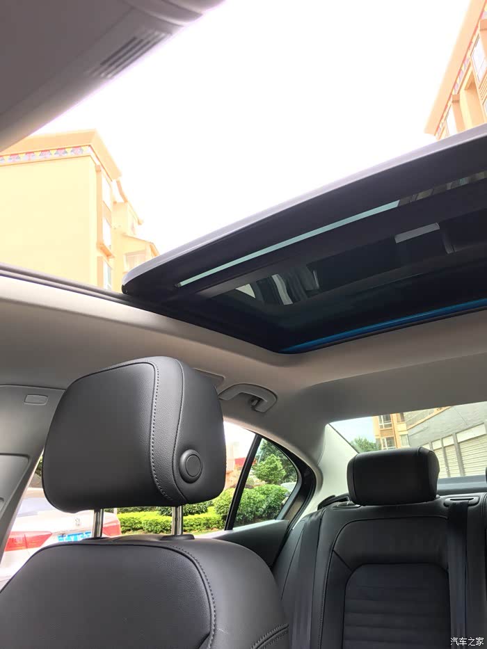 迈腾1.8t豪华 崭新崭新的 求认证!