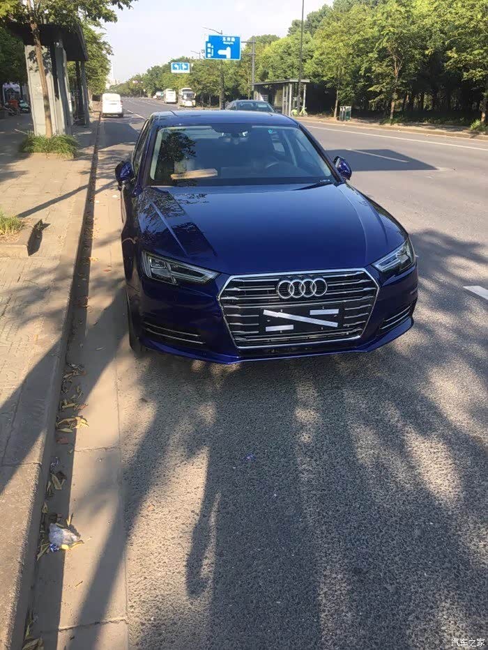 【图】谁有2017款a4的探索蓝的照片_奥迪a4l论坛_汽车之家论坛