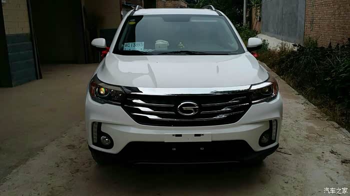 听说有游欧洲看巴萨的活动,我也是拼了,gs4提车刚好半月 .