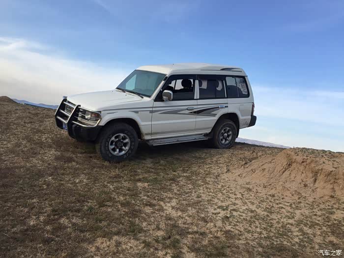 据说是三菱v31哦!_帕杰罗论坛_汽车之家论坛