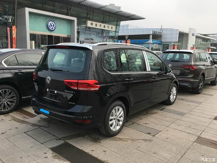 坐火车去提车.途安l—黑色—手舒—简单作业