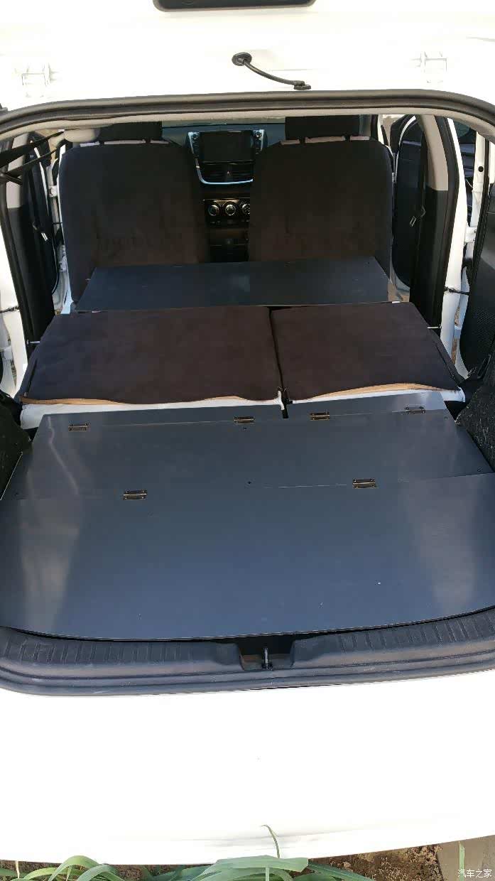 威驰fs床车改装只为有个随时休息的小床