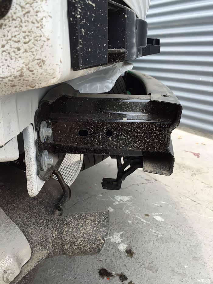 来看看锐界的后防撞梁