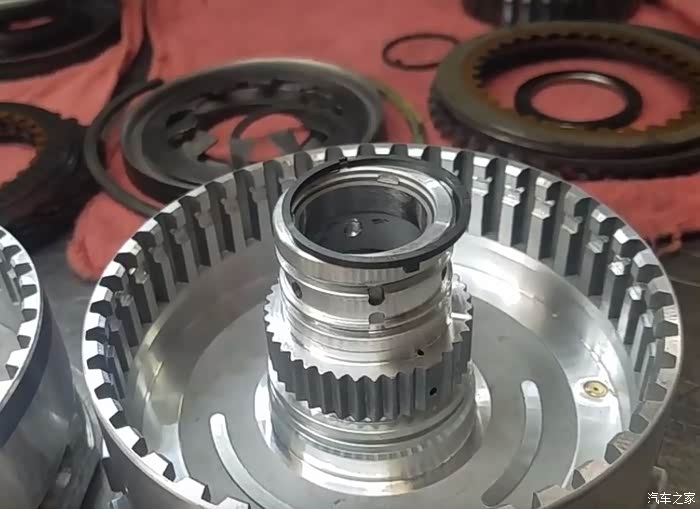 关于道奇酷威的克莱斯勒 62te变速箱疑问
