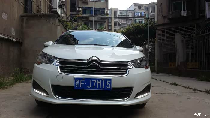 钟爱雪铁龙,小白换大白.赞!