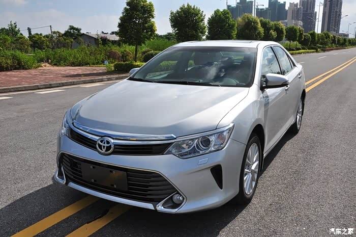 1240 | 回复: 14 凯美瑞论坛 谁有水晶银的车真实图片?