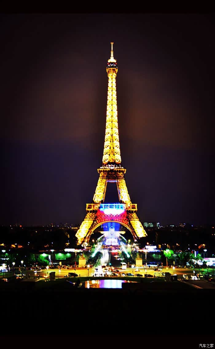 去拍大铁塔,结果下大雨,掐了一张就撤了