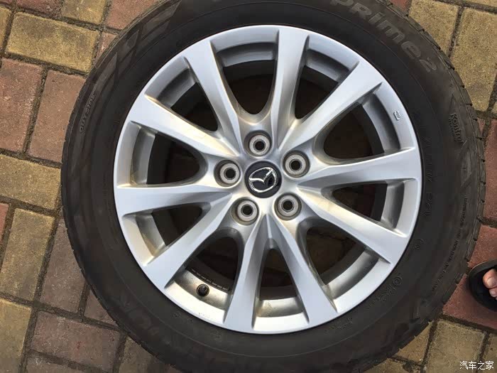 出阿特兹原车17寸轮毂轮胎一套