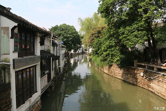 路遇山塘古街,古街已有上千年历史