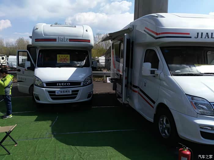 阳春三月北京房车大世界踏青