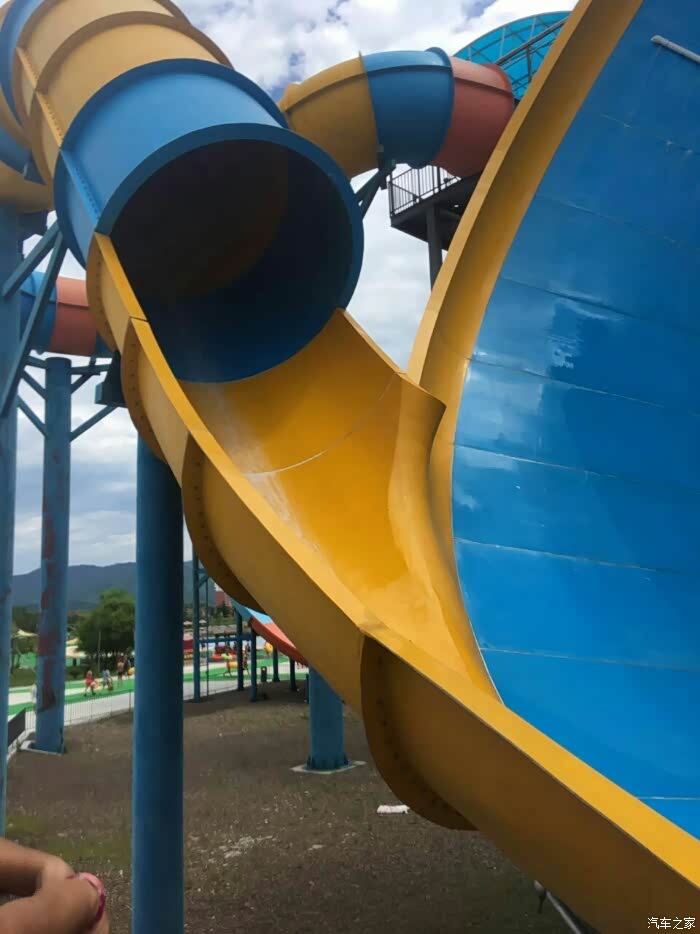 我们的暑假伊春博越车友会相聚水上乐园