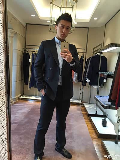 蟒蛇关于这点我们发表意见只致认为炖 再附张健身前gary哥…… 他