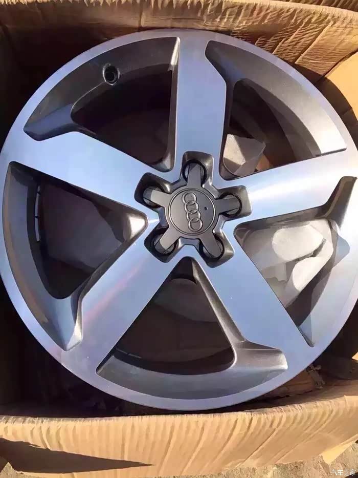 请问奥迪q3轮毂